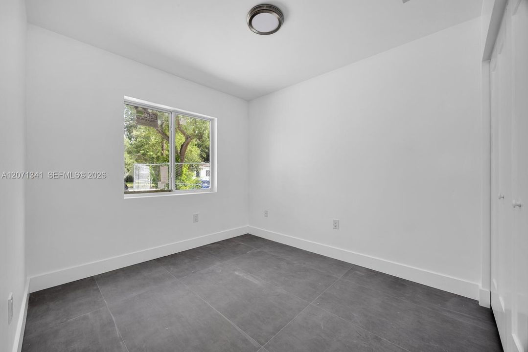 En Venta: $530,000 (4 camas, 3 baños, 1219 Pies cuadrados)