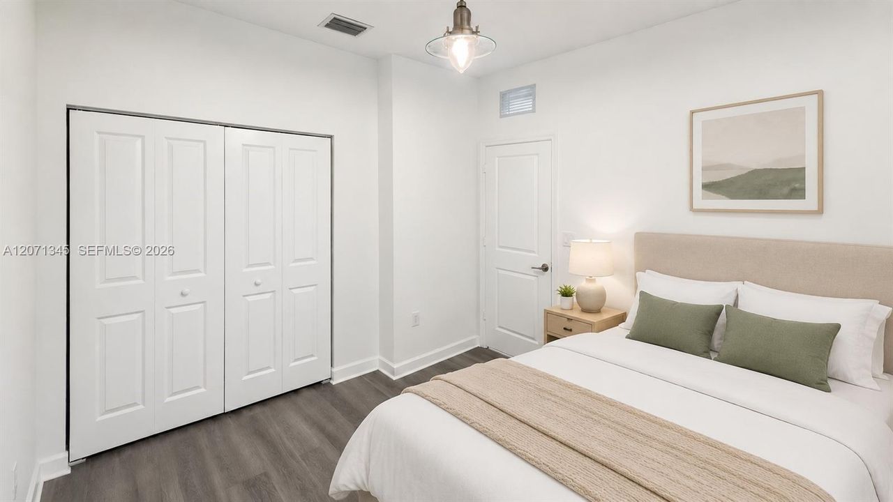 For Rent: $2,650 (3 beds, 2 baths, 1393 Square Feet)