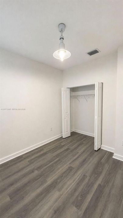 For Rent: $2,650 (3 beds, 2 baths, 1393 Square Feet)