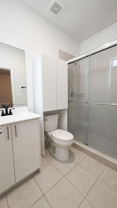 For Rent: $2,650 (3 beds, 2 baths, 1393 Square Feet)