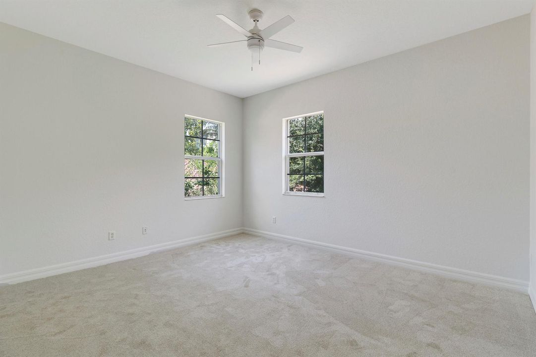 Large Guest Room #3