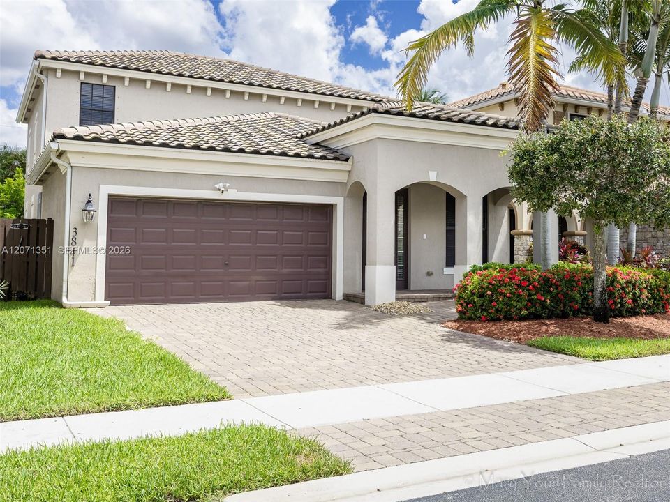 For Rent: $4,000 (4 beds, 2 baths, 2359 Square Feet)