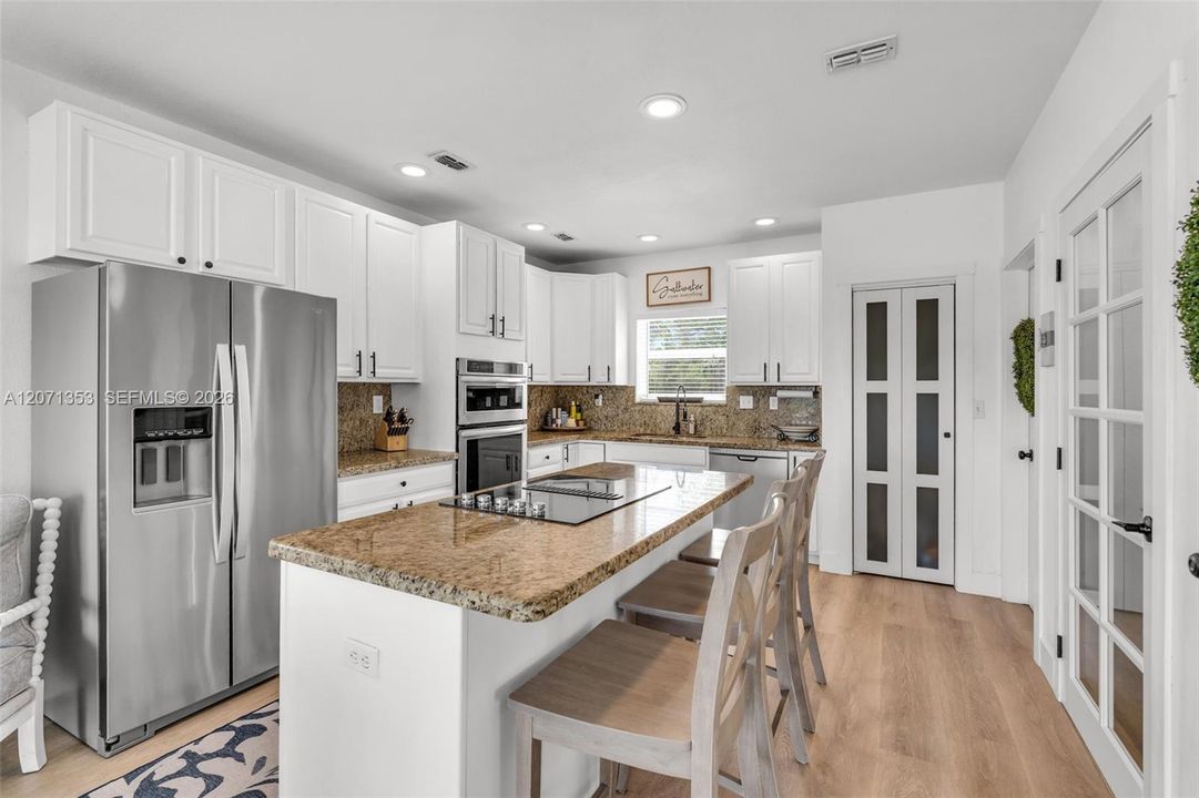 For Sale: $775,000 (4 beds, 2 baths, 1352 Square Feet)