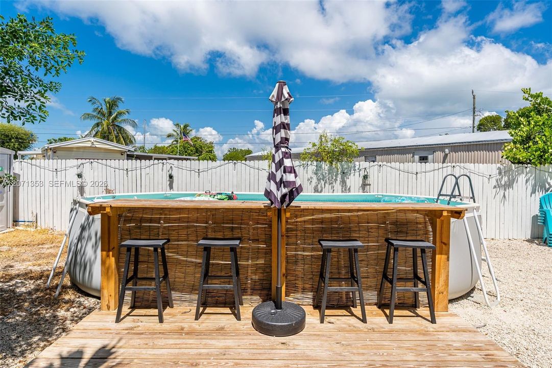 For Sale: $775,000 (4 beds, 2 baths, 1352 Square Feet)