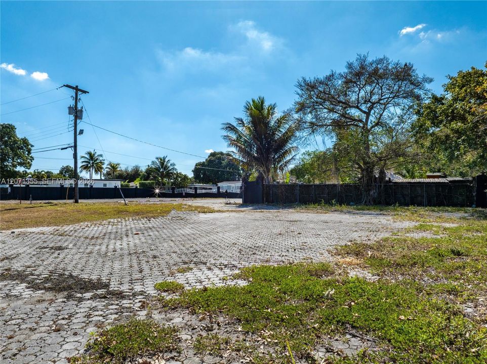For Sale: $1,250,000 (0 beds, 0 baths, 0 Square Feet)