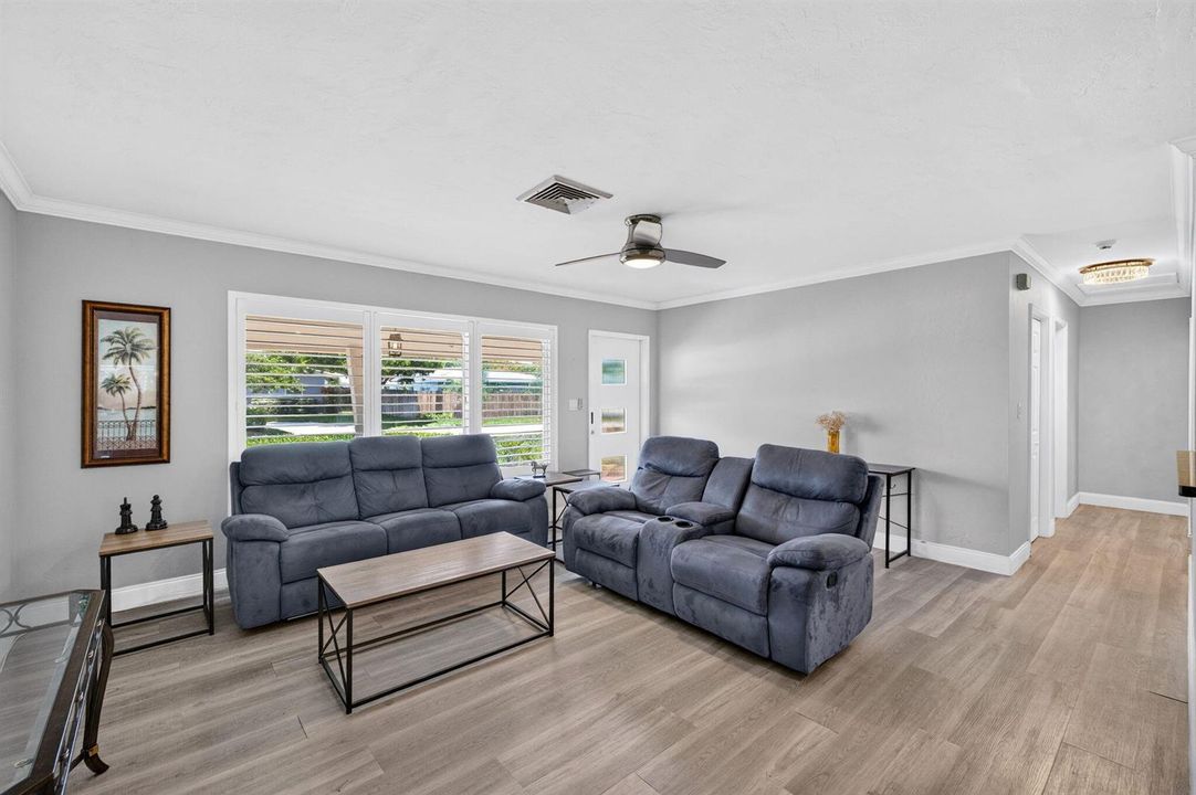 9-web-or-mls-699A8951