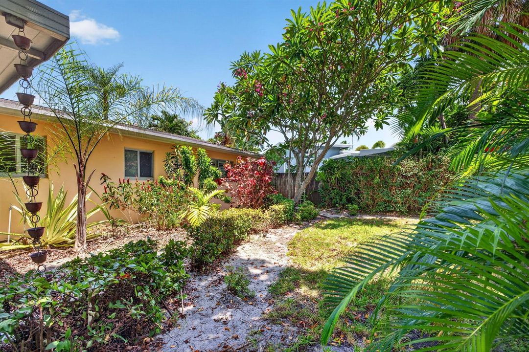 44-web-or-mls-699A9436