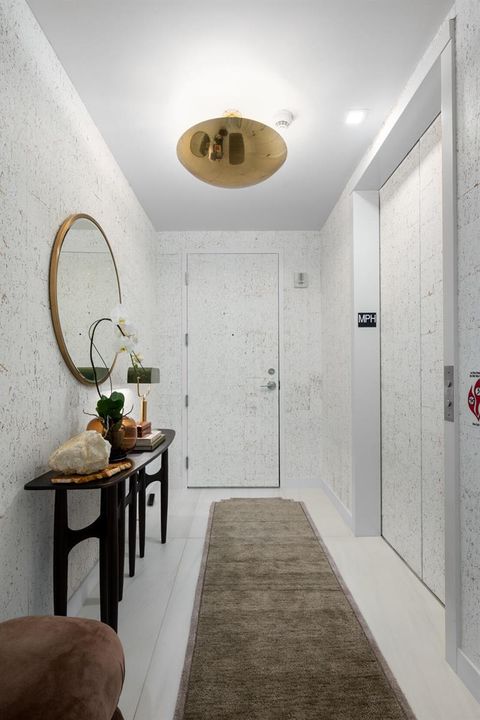 Private Elevator
