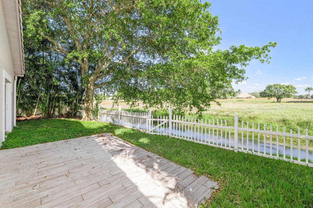 2650 Fairway Cove Ct-print-056-023-DSC 3