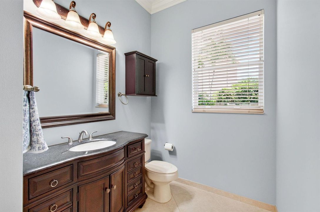 Downstairs Full Bath