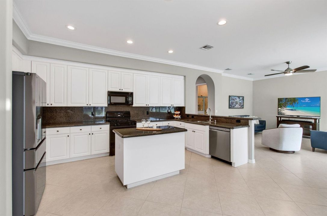 Large Open Kitchen With Island