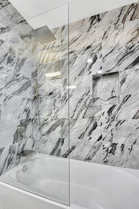 2nd Bathroom