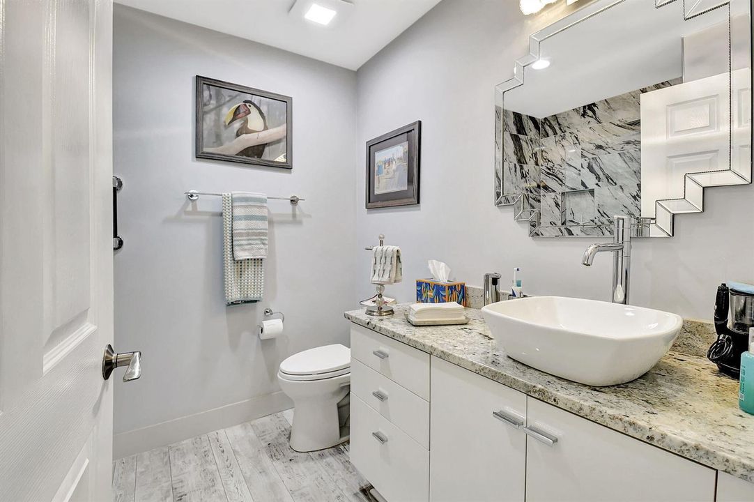 2nd Bathroom