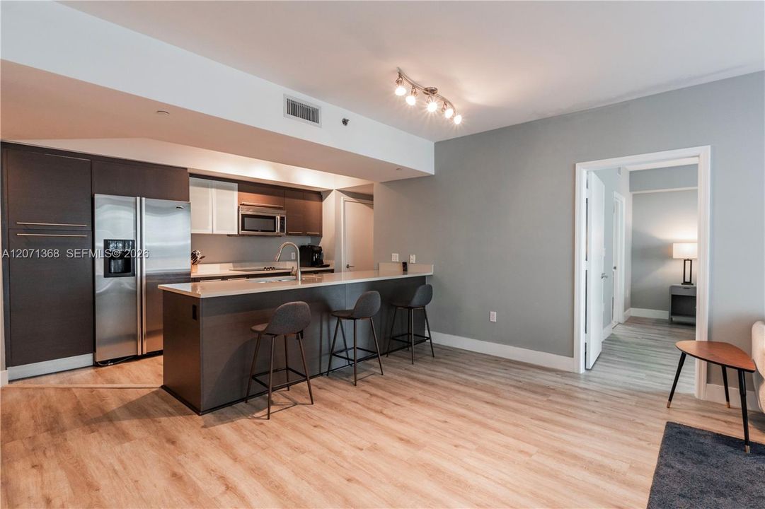 For Rent: $4,200 (2 beds, 2 baths, 1111 Square Feet)