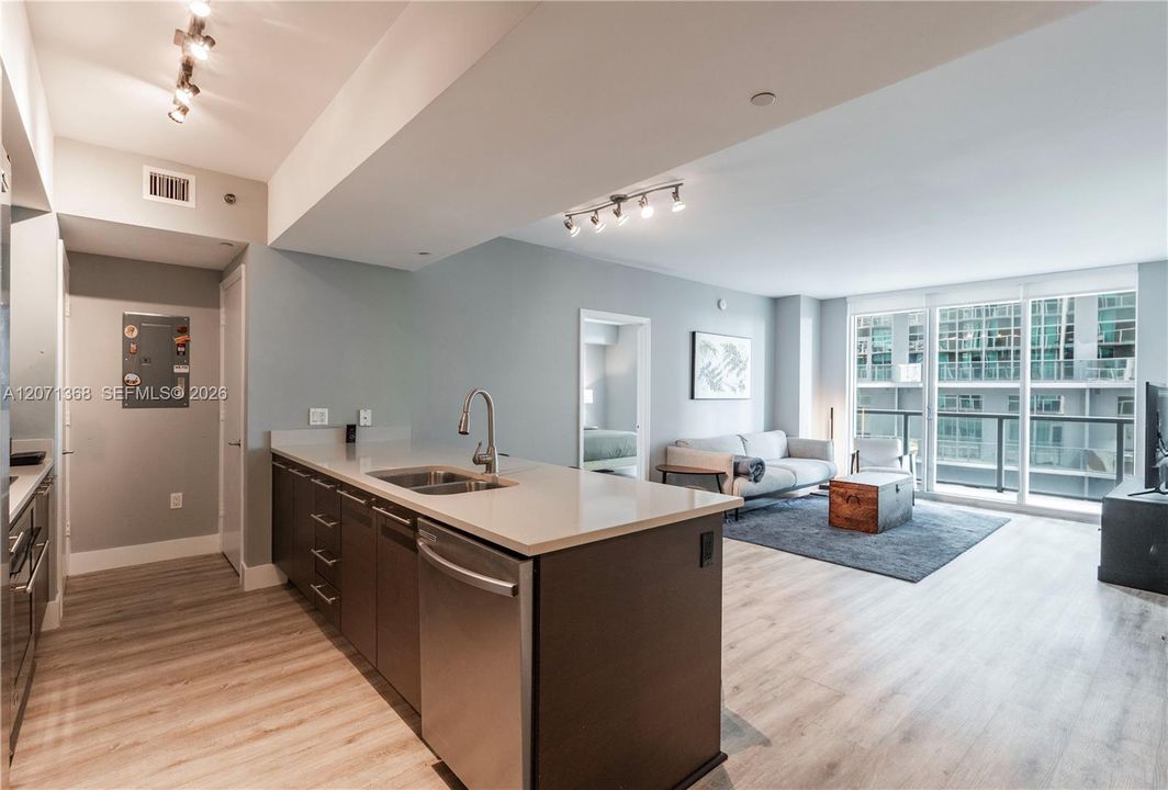 For Rent: $4,200 (2 beds, 2 baths, 1111 Square Feet)