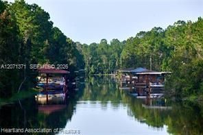 En Venta: $12,900 (0.50 acres)
