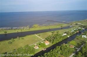 En Venta: $12,900 (0.50 acres)