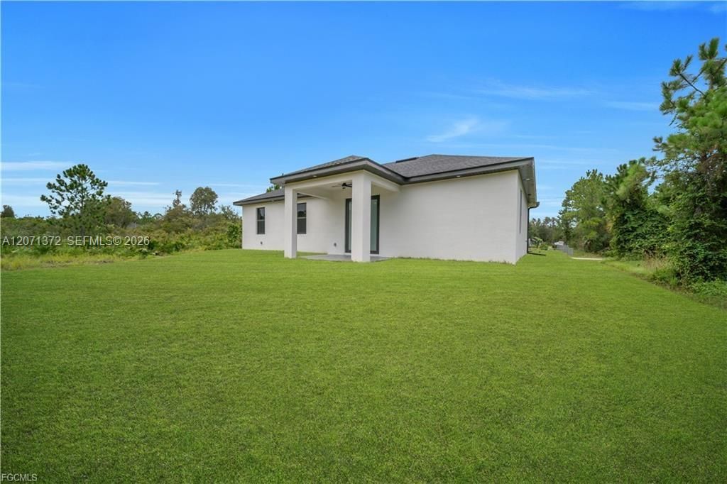 For Sale: $300,000 (3 beds, 3 baths, 0 Square Feet)