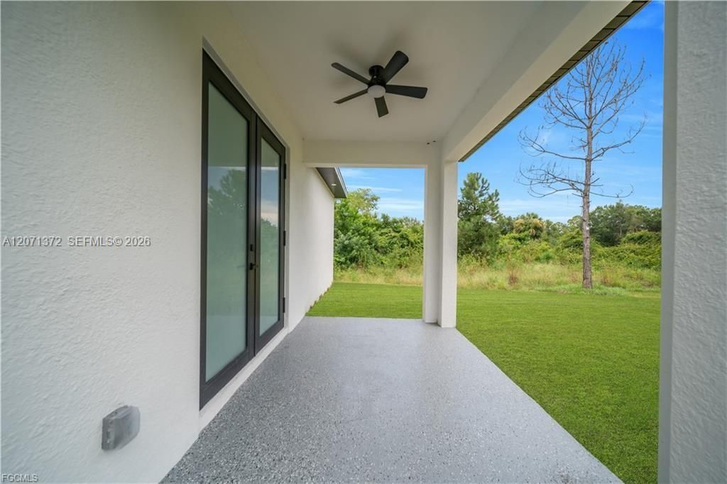 For Sale: $300,000 (3 beds, 3 baths, 0 Square Feet)