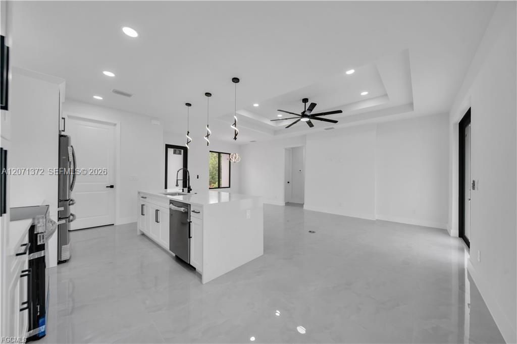 For Sale: $300,000 (3 beds, 3 baths, 0 Square Feet)