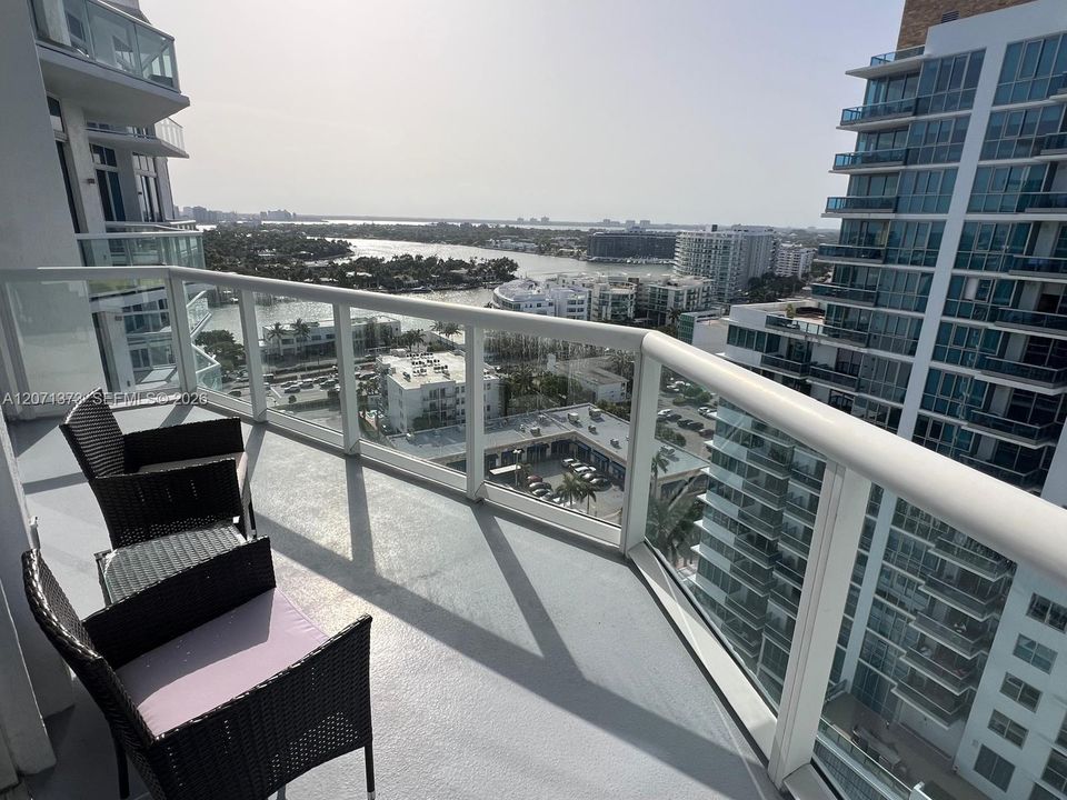 En Venta: $778,000 (1 camas, 1 baños, 819 Pies cuadrados)