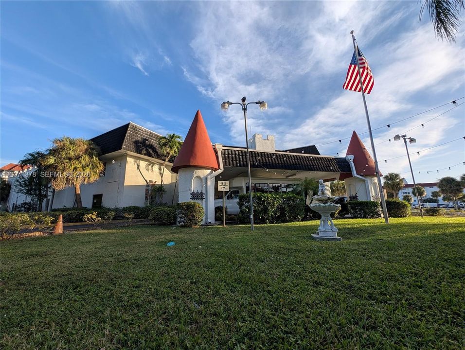 Club House