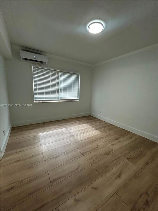 В аренду: $1,600 (1 спален, 1 ванн, 600 Квадратных фут)