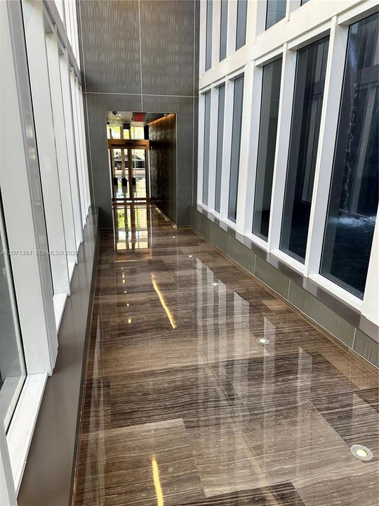 En Venta: $599,000 (1 camas, 1 baños, 871 Pies cuadrados)