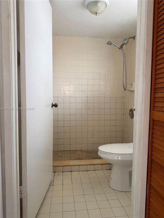 For Rent: $2,500 (2 beds, 2 baths, 1040 Square Feet)