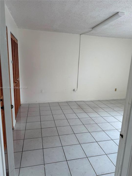For Rent: $2,500 (2 beds, 2 baths, 1040 Square Feet)