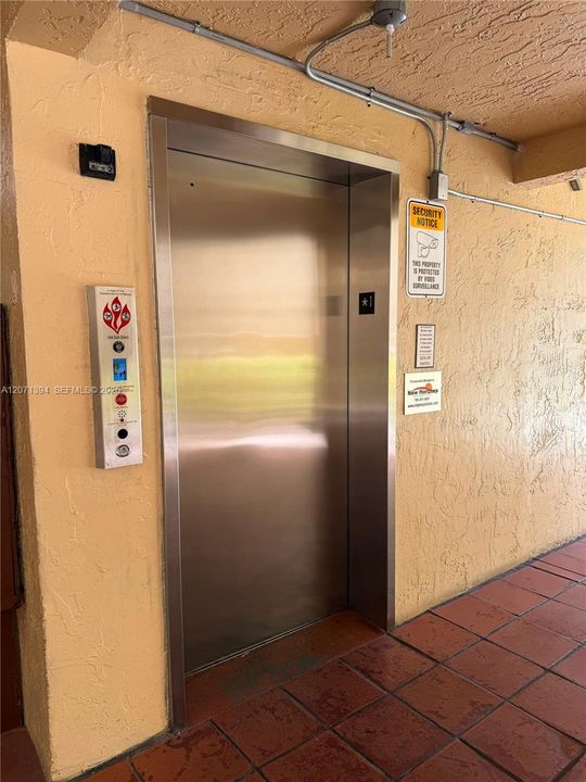 For Rent: $2,500 (2 beds, 2 baths, 1040 Square Feet)