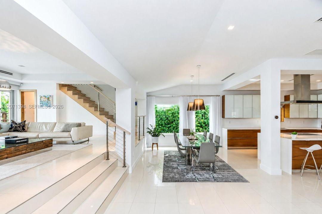 For Sale: $13,800,000 (4 beds, 4 baths, 3138 Square Feet)