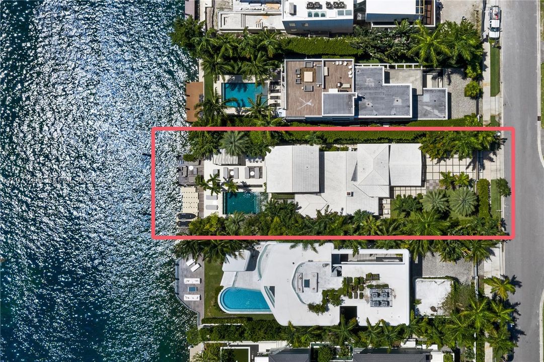 For Sale: $13,800,000 (4 beds, 4 baths, 3138 Square Feet)