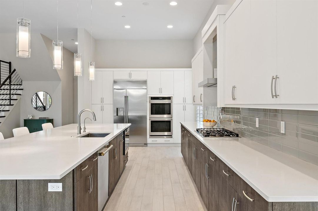 9364 Coral Isles Cir-13