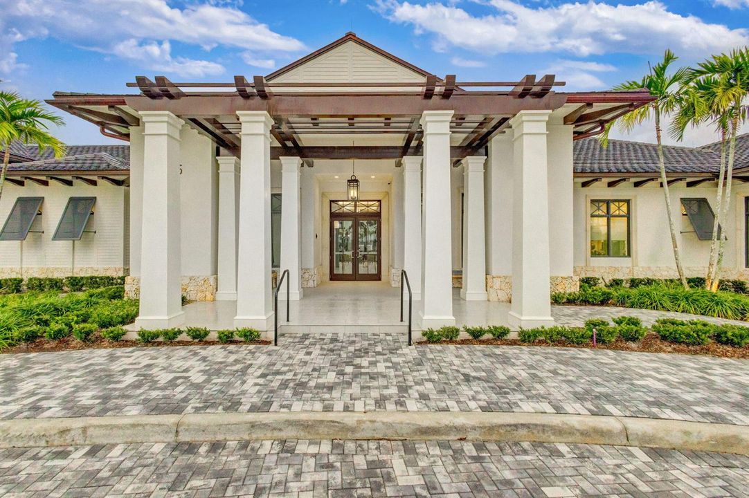 134-web-or-mls-Clubhouse 2