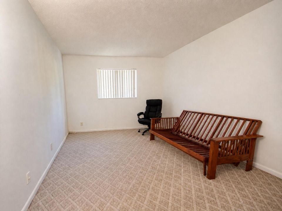 20 3.1 257 S Cypress W