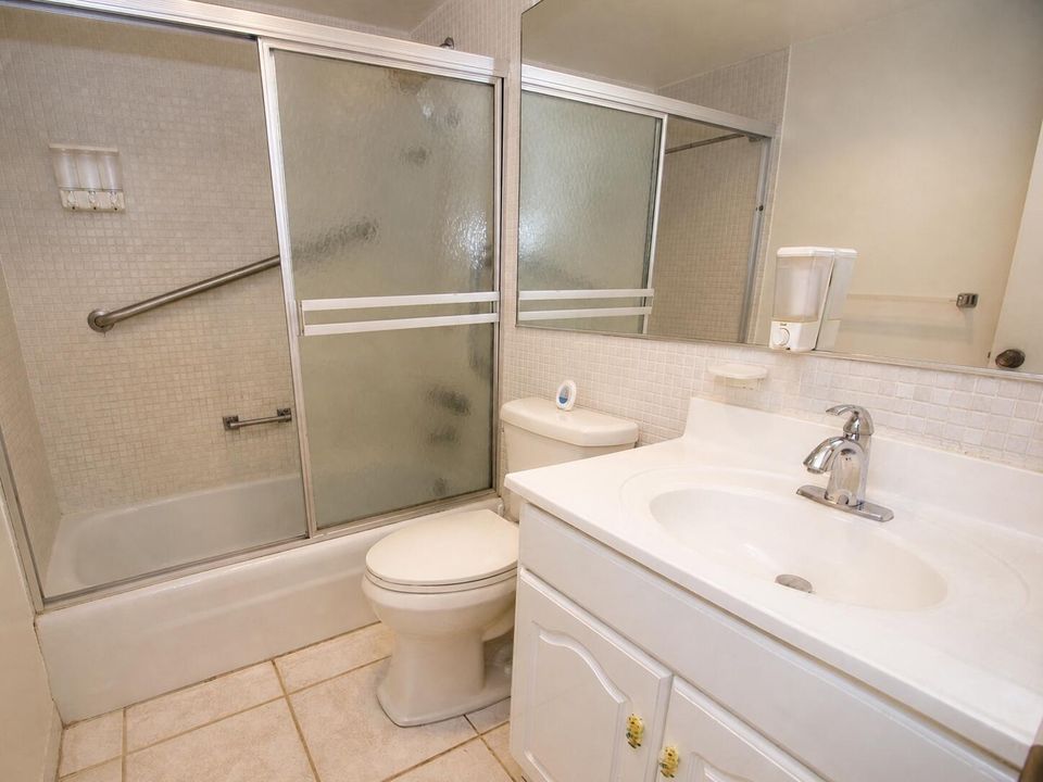 18 3.1 257 S Cypress W