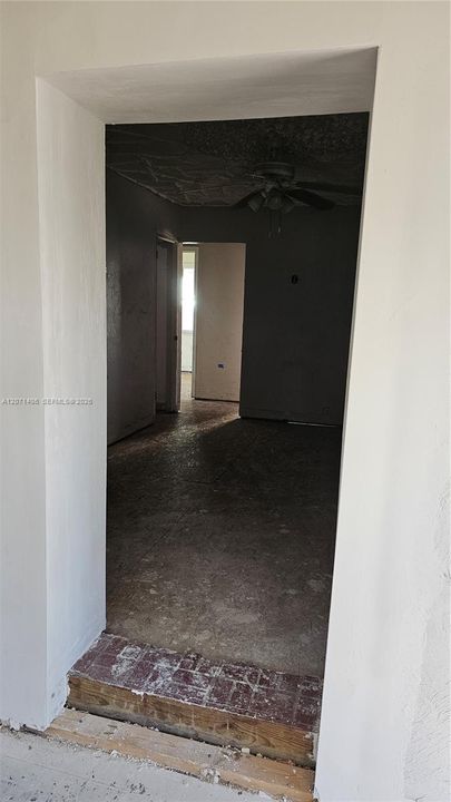 For Sale: $359,900 (3 beds, 2 baths, 1520 Square Feet)