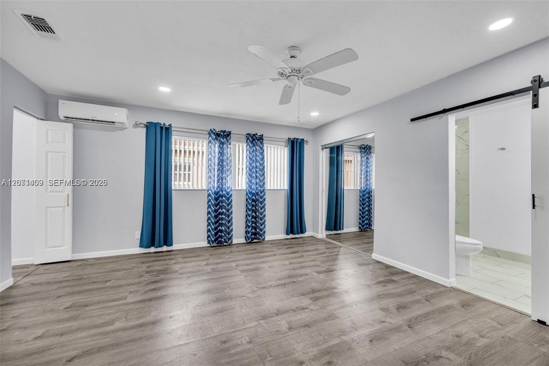 For Rent: $4,400 (4 beds, 3 baths, 2200 Square Feet)