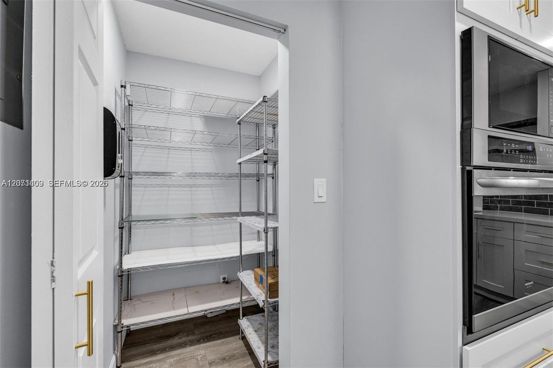 For Rent: $4,400 (4 beds, 3 baths, 2200 Square Feet)