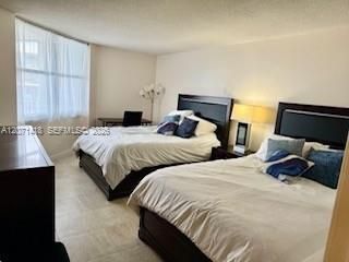 В аренду: $4,000 (2 спален, 2 ванн, 1644 Квадратных фут)