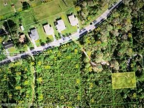 En Venta: $12,900 (0.24 acres)