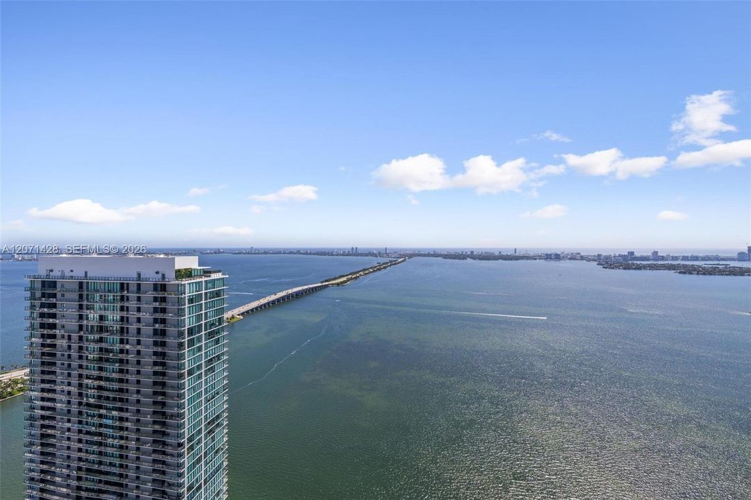 For Sale: $2,999,990 (4 beds, 4 baths, 2418 Square Feet)