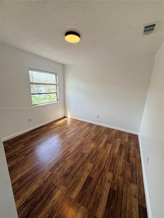 For Rent: $3,400 (3 beds, 2 baths, 1480 Square Feet)