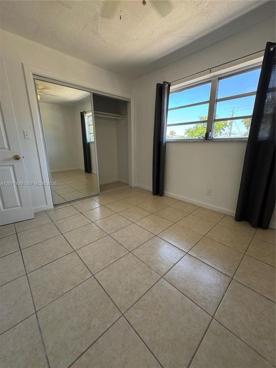 For Rent: $1,650 (2 beds, 1 baths, 773 Square Feet)