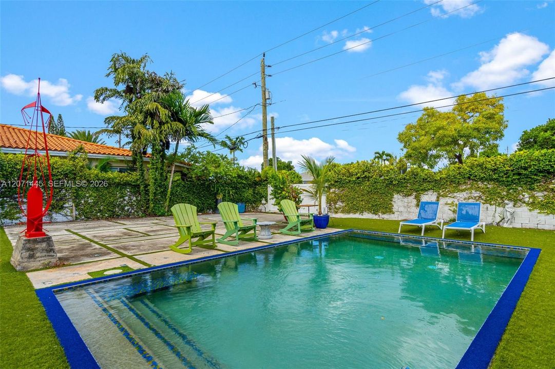 For Sale: $2,670,000 (4 beds, 3 baths, 2496 Square Feet)