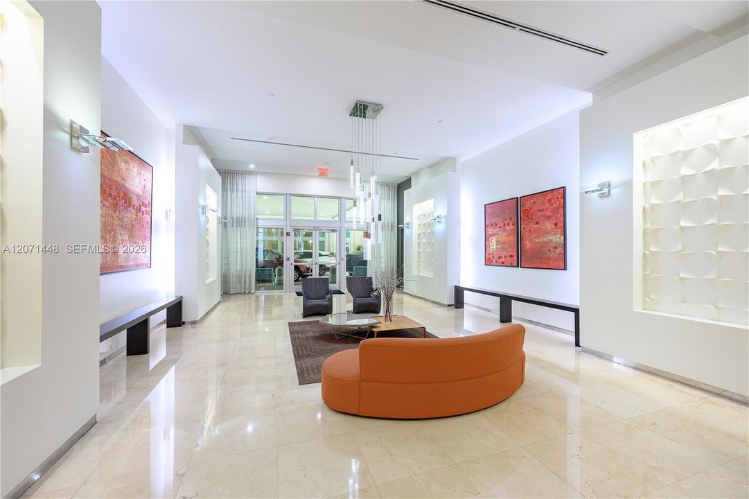 For Sale: $549,900 (2 beds, 2 baths, 1467 Square Feet)