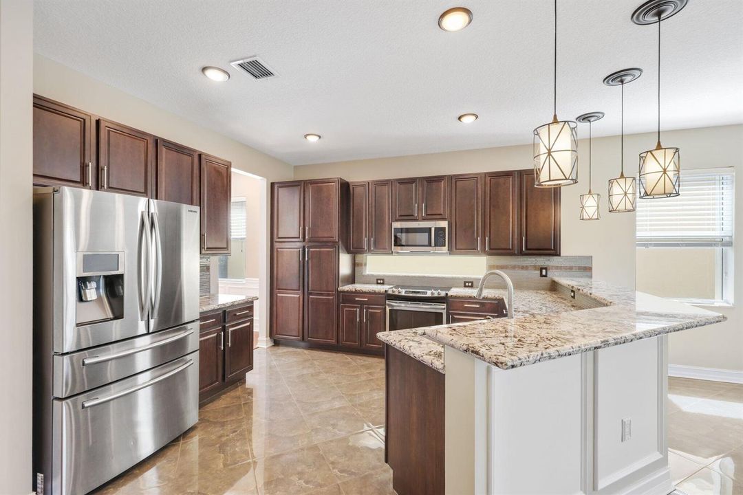 8160 Cantabria Falls Dr - 25.jpg-SMALL