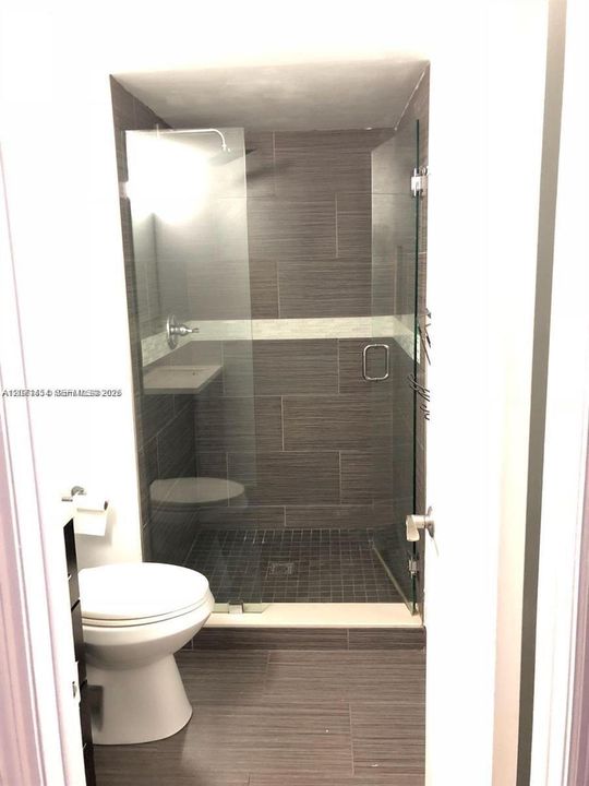 For Rent: $2,600 (2 beds, 2 baths, 859 Square Feet)