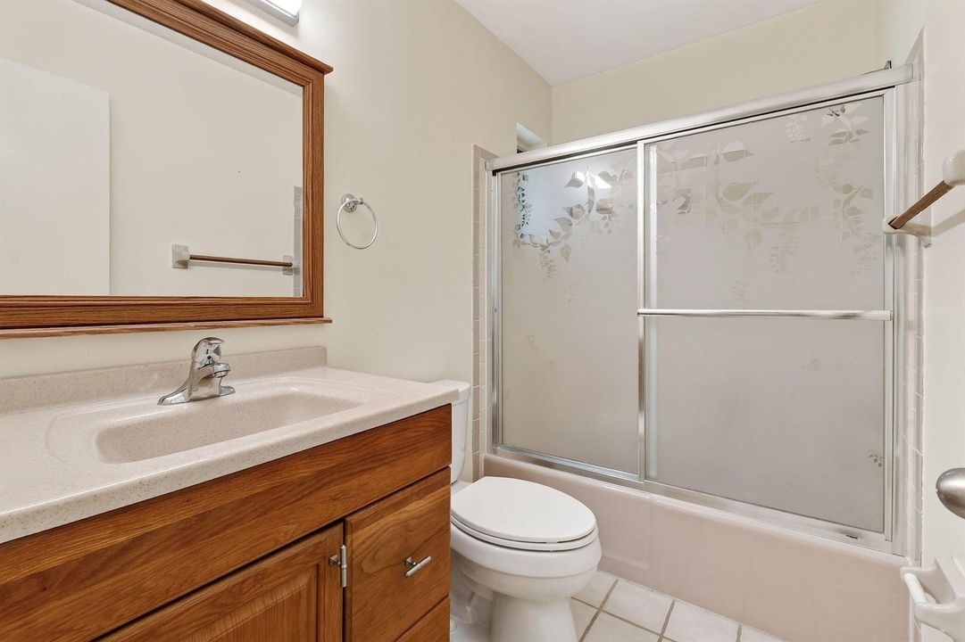 11WindsorRdE(39)